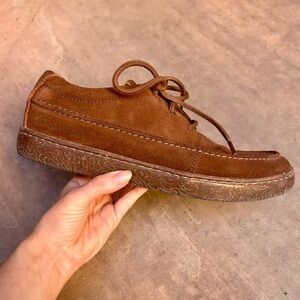 Clarks Brown Suede Oxfords